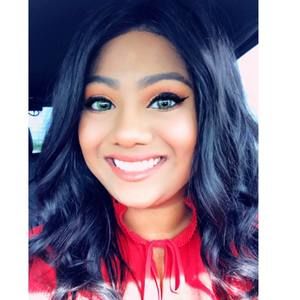 Meet your Posher, Natalie